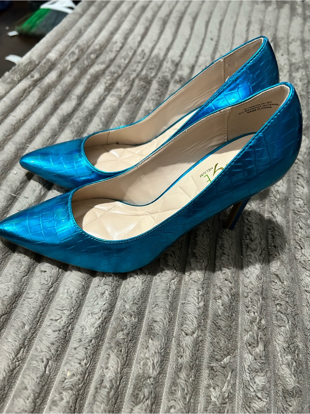 Rouche Jewel Metallic Teal Pointed-Toe Pumps - Picture 2 of 3